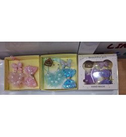 Аксесуари для дівчат арт. CN301 (300шт) намисто, заколки  короб. 15*15*2